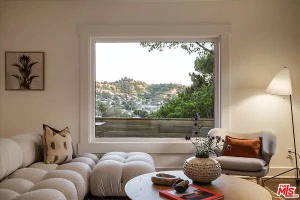 $1,049,000 | 319 West Ave 45, Los Angeles, CA 90065