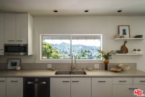 $1,049,000 | 319 West Ave 45, Los Angeles, CA 90065