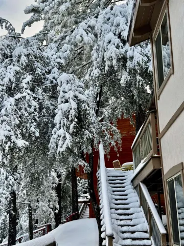 $595,000 | 27720 Saunders Meadow Road, Idyllwild, CA 92549