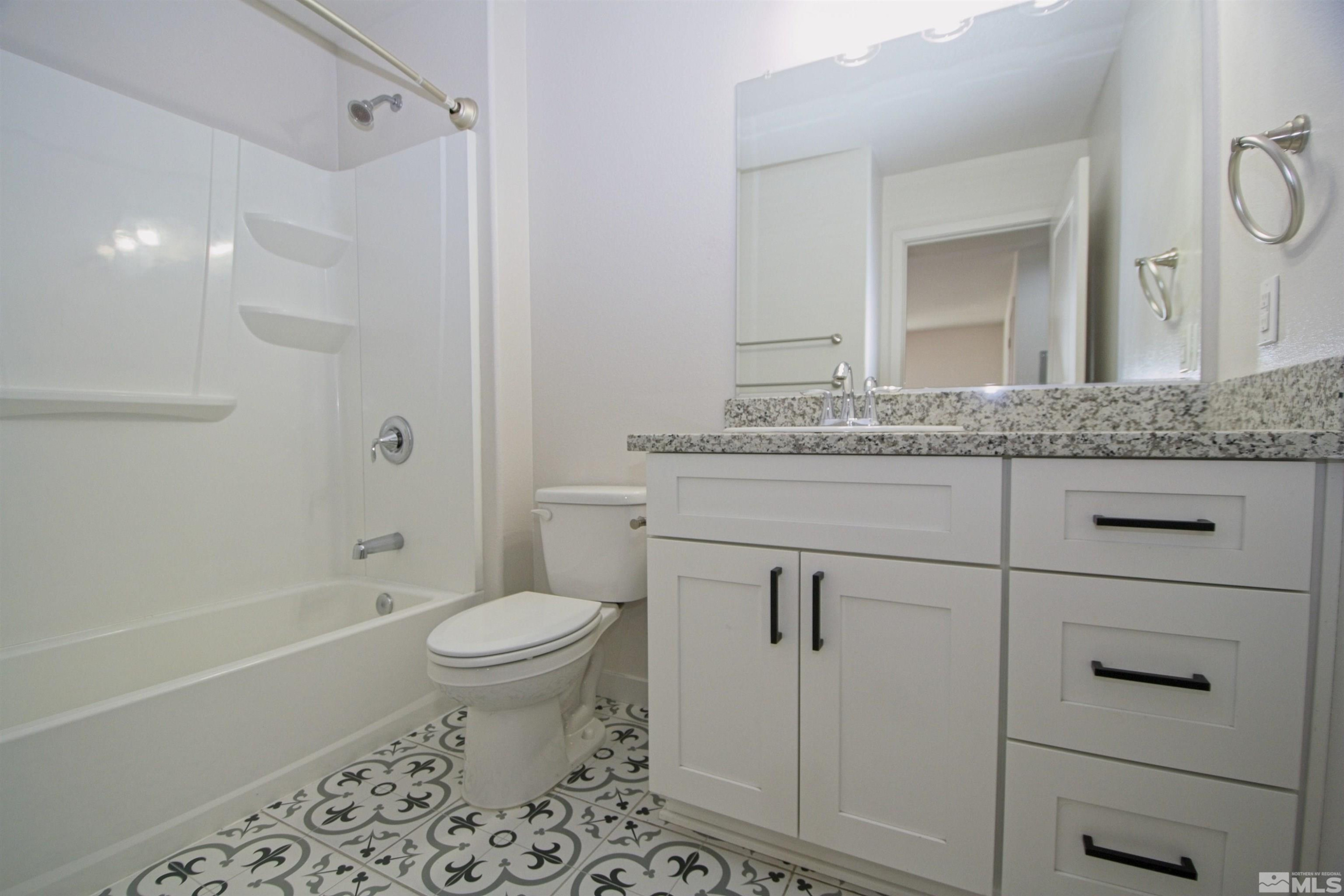 626 Valley Road, Unit 202 Reno, NV 89512 - Photo 8 of 10 Photo 8