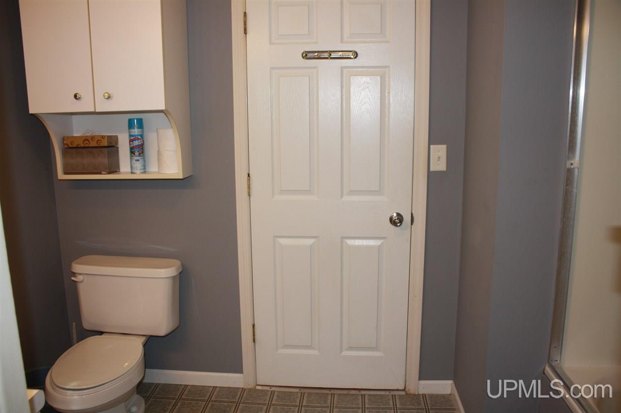 280 Silver Street Ishpeming, MI 49849 - Photo 6 of 25