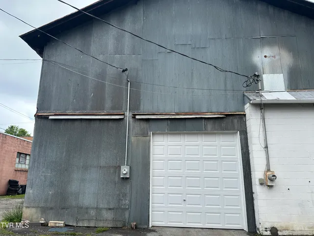 $1,000 | 902-904 Jefferson Street, Unit 7, Greeneville, TN 37745