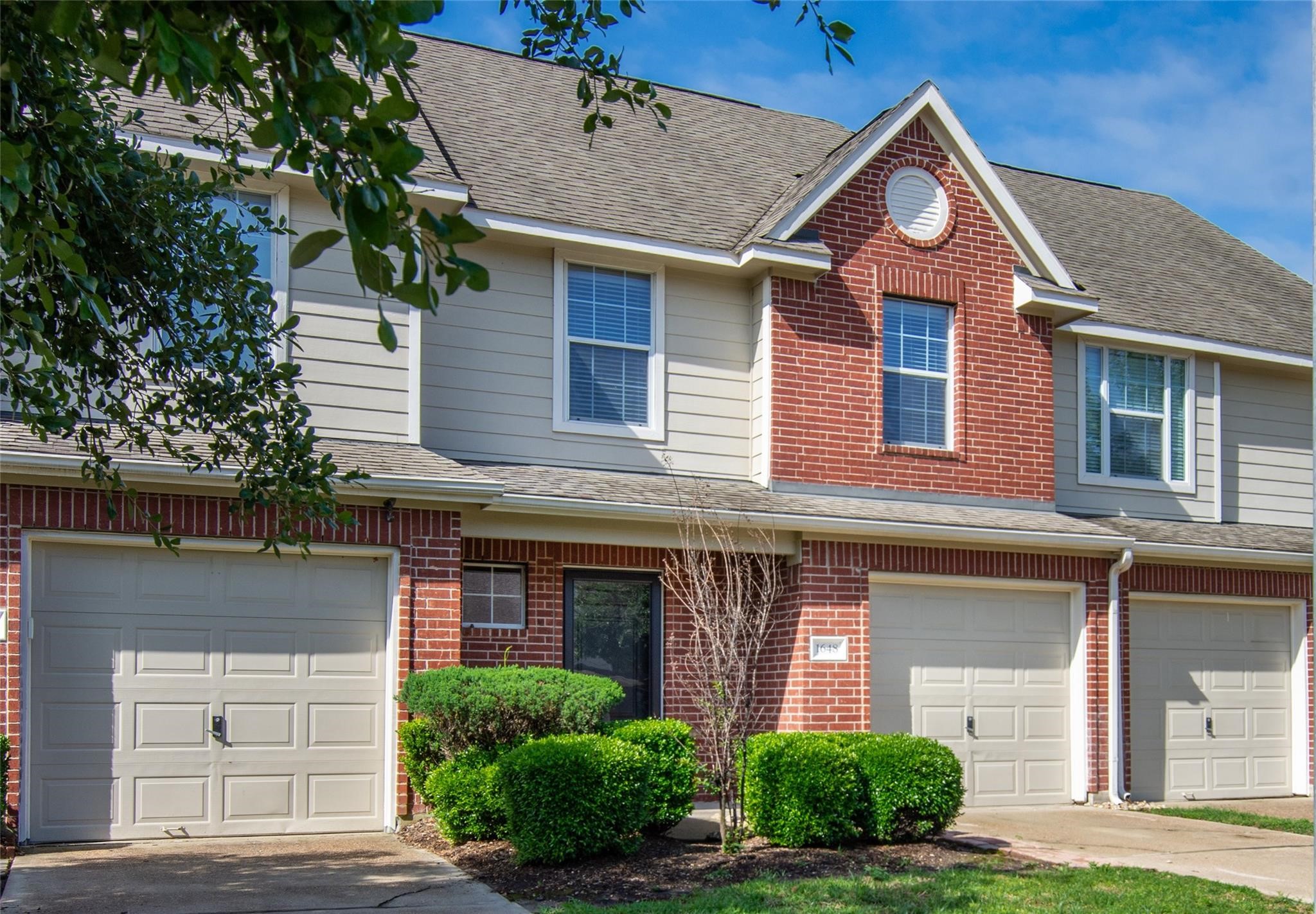 1648 Grable Cove Lane Spring, TX 77379 - Photo 3 of 32