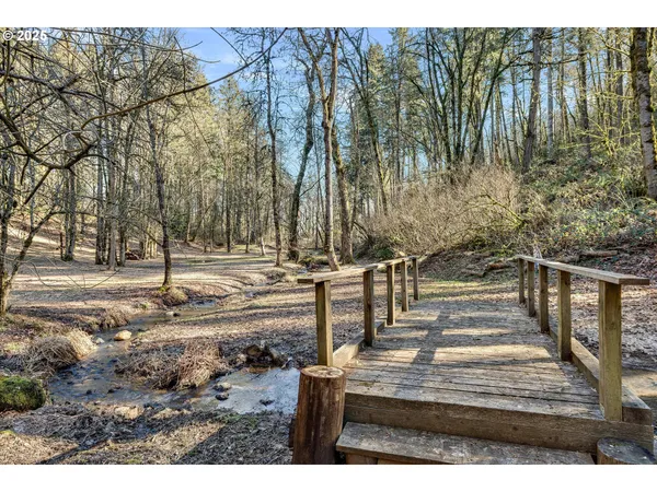 $1,274,000 | 15451 Southeast Woodland Heights Road, Amity, OR 97101