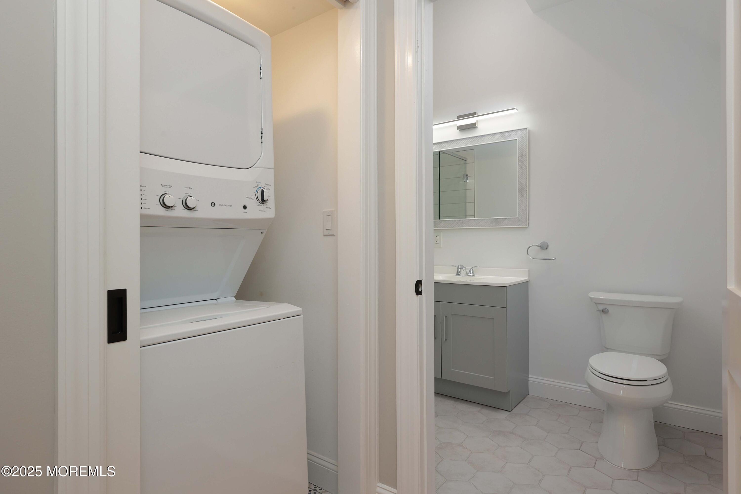 14 East Front Street, Unit 2R Red Bank, NJ 07701 - Photo 17 of 25 758A9356