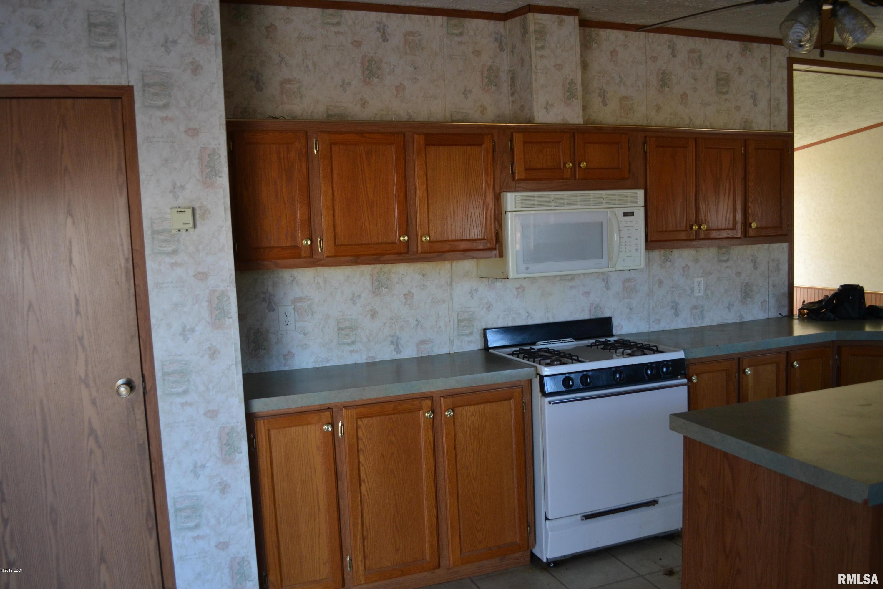 19243 Boulder Road Carlyle, IL 62231 - Photo 11 of 18