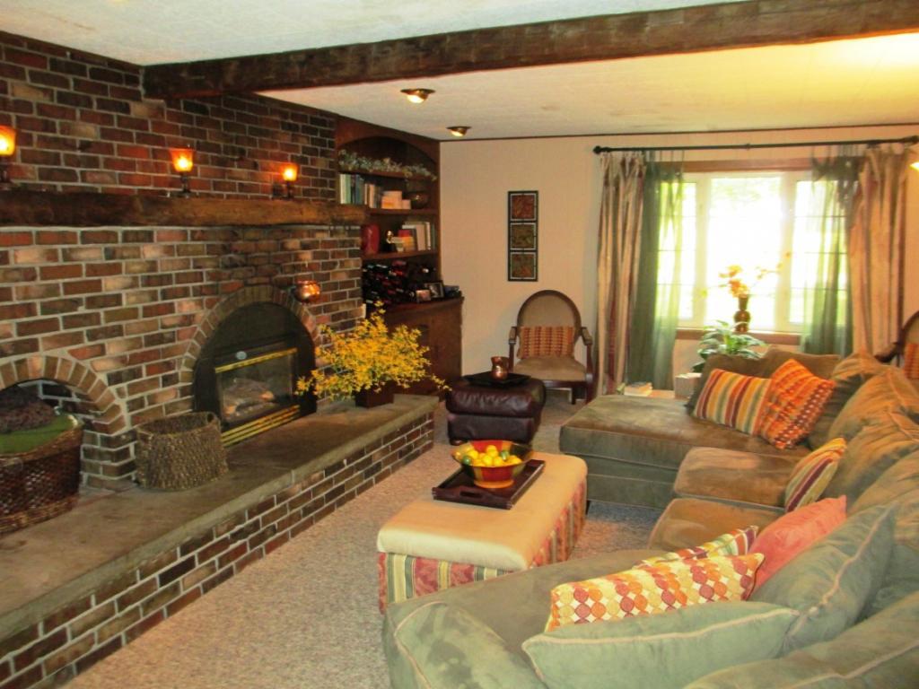 3700 Country Club Road Endicott, NY 13760 - Photo 3 of 14 Gallery Image 3