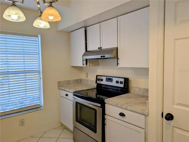 $1,675 | 10536 Windsor Lake Court, Unit 10536, Tampa, FL 33626