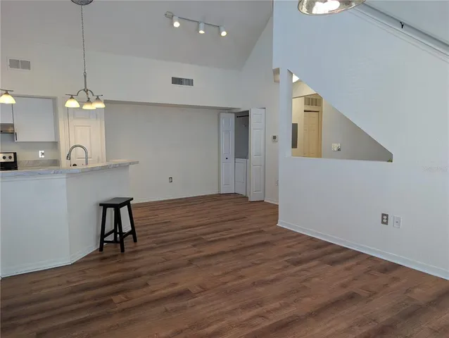 $1,675 | 10536 Windsor Lake Court, Unit 10536, Tampa, FL 33626