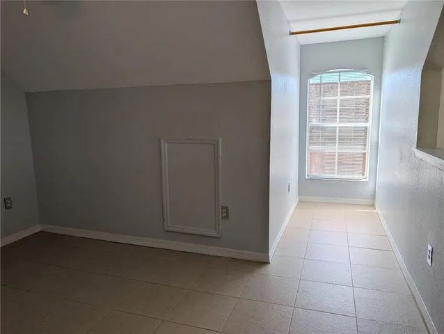 $1,675 | 10536 Windsor Lake Court, Unit 10536, Tampa, FL 33626