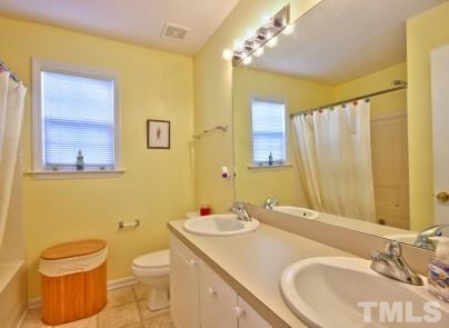 5336 Sahalee Way Raleigh, NC 27604 - Photo 13 of 25 Gallery Image 13