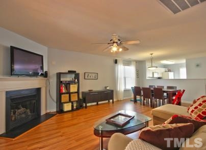 5336 Sahalee Way Raleigh, NC 27604 - Photo 4 of 25 Gallery Image 4