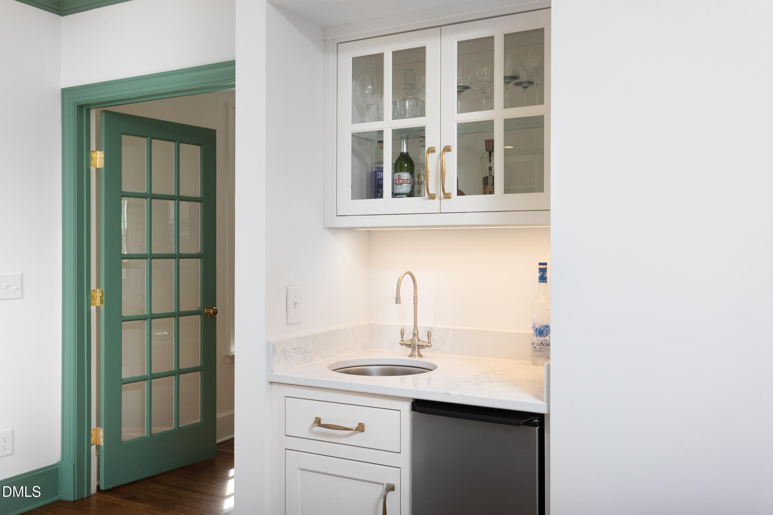 3433 Dover Road Durham, NC 27707 - Photo 18 of 56 a bathroom with a sink and a mirror