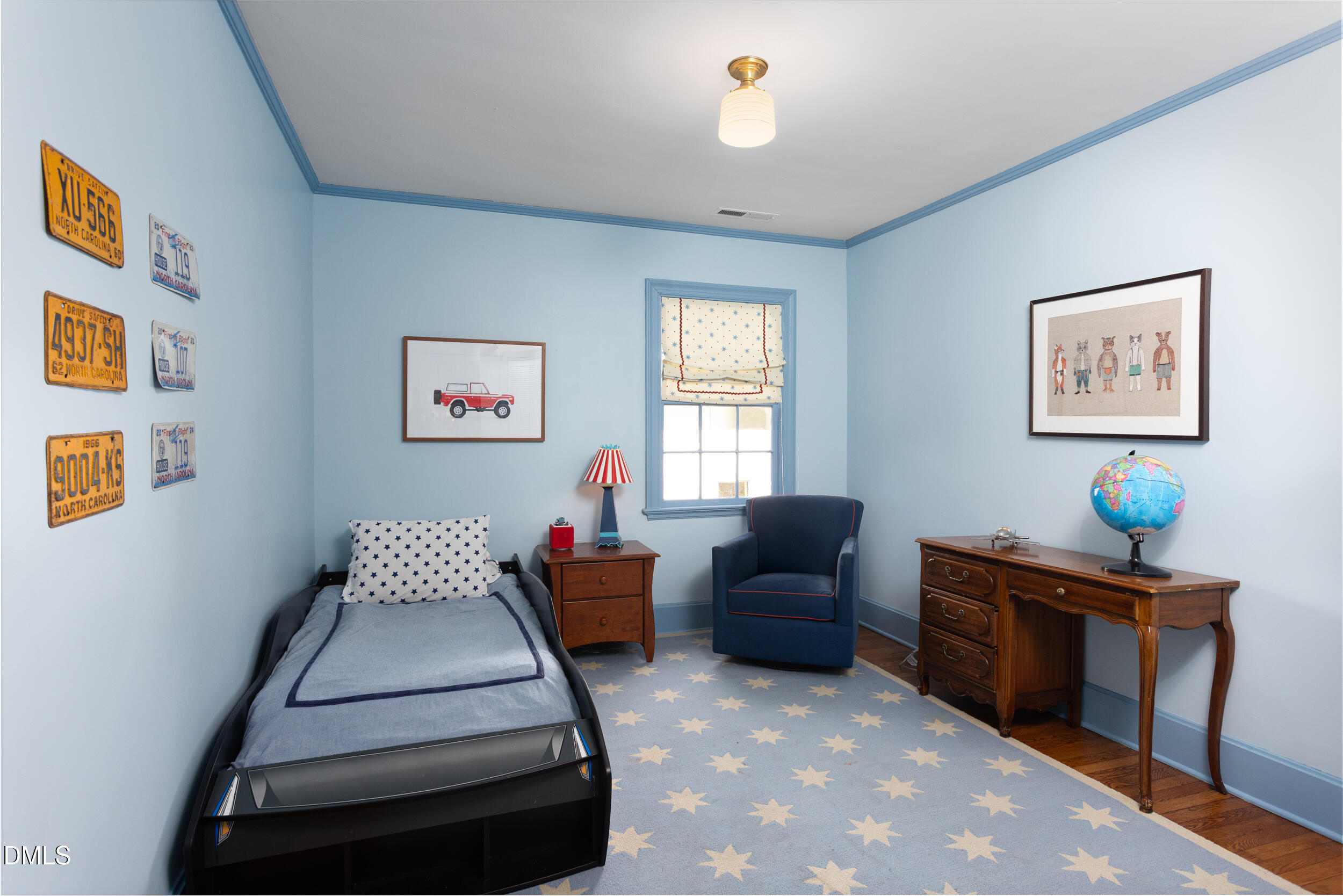 3433 Dover Road Durham, NC 27707 - Photo 38 of 56 a living room with furniture and window