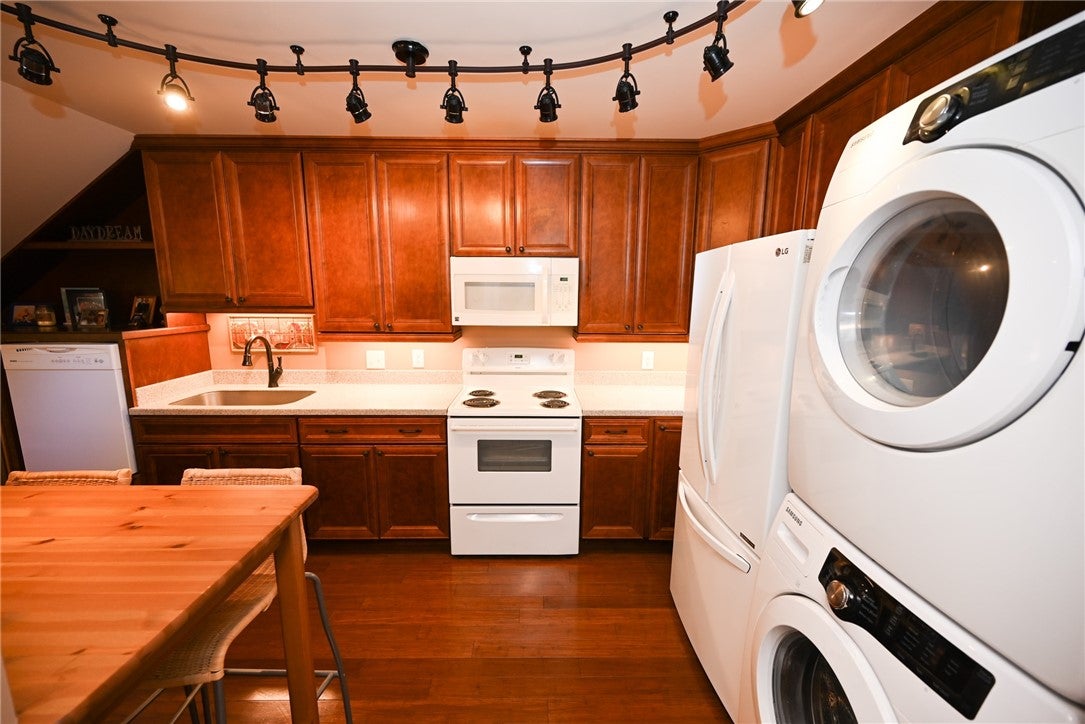 429 Moores Mill Road, Unit 10 Auburn, AL 36830 - Photo 12 of 21 Gallery Image 12