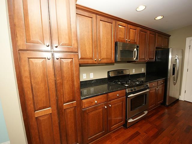 498 Albemarle Road, Unit 515 Charleston, SC 29407 - Photo 12 of 31 12
