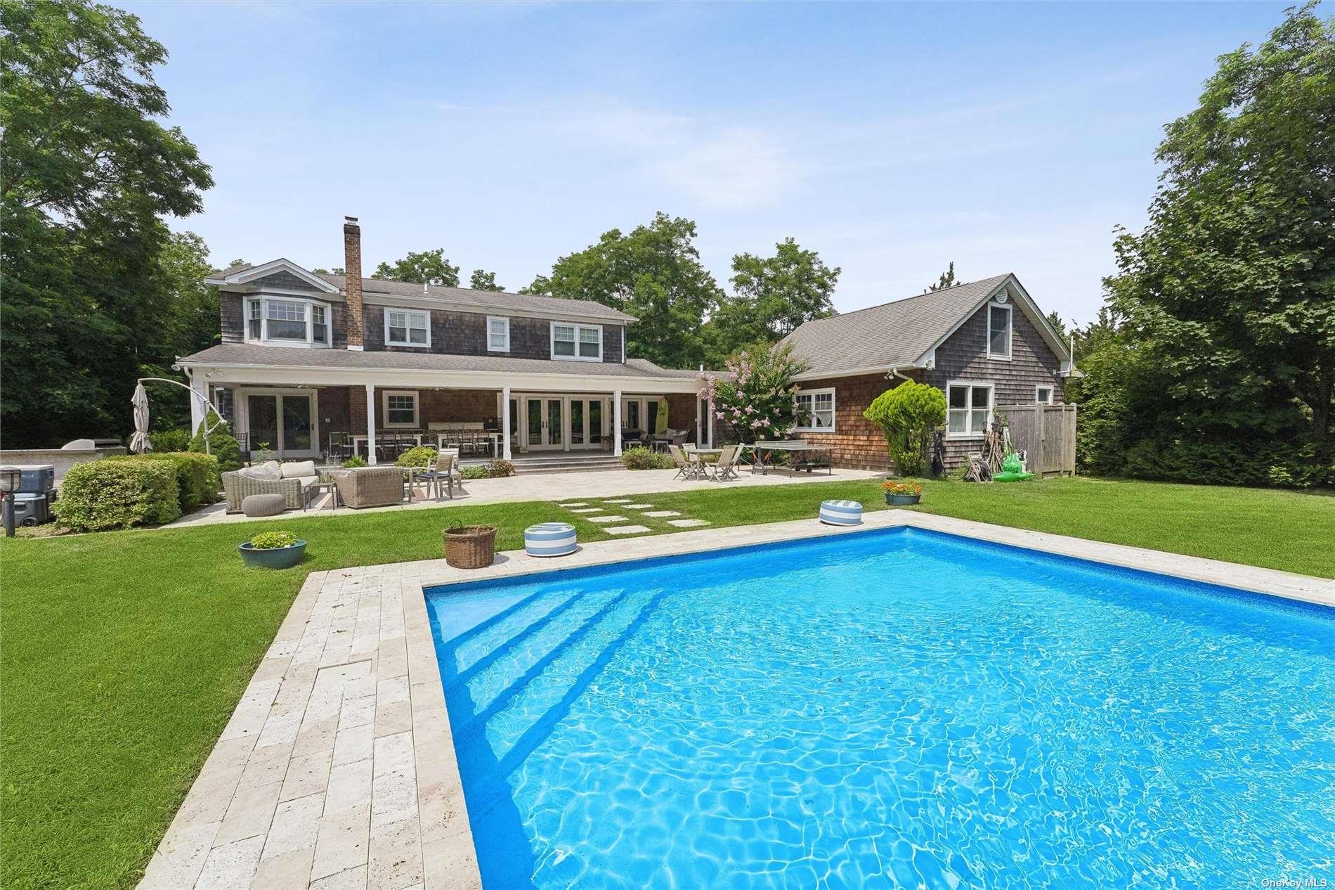 50 Old Main Road Quogue, NY 11959 - Photo 3 of 36