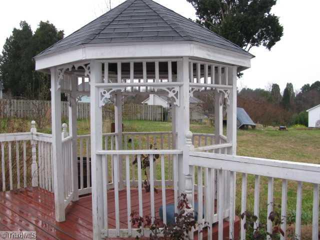 335 Sunset Ridge Lane Lexington, NC 27295 - Photo 3 of 9 Exterior Front.