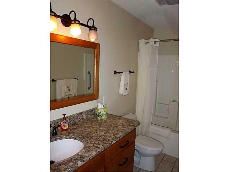 7705 Knapp Road Indianapolis, IN 46259 - Photo 14 of 19 Gallery Image 14