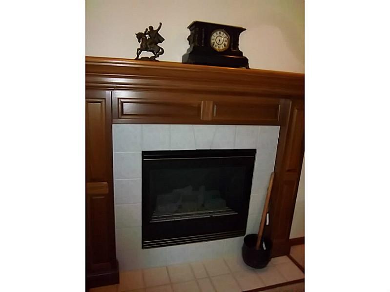 7705 Knapp Road Indianapolis, IN 46259 - Photo 8 of 19 Gallery Image 8