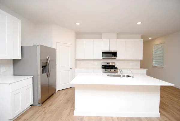 $2,395 | 3555 Adelie Lane, Katy, TX 77494