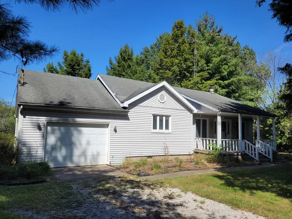 $140,000 | 11978 East Bunny Farm Road, Mount Vernon, IL 62864