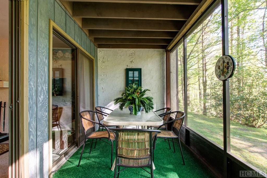 435 Overlook Road, Unit 1B Sapphire, NC 28774 - Photo 21 of 42 Gallery Image 21