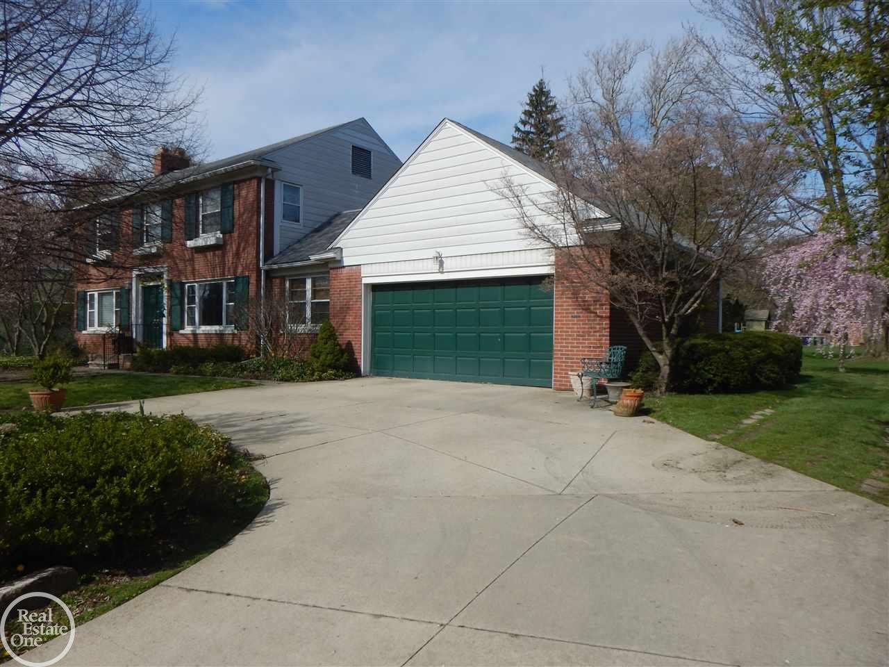 1008 Bedford Road Grosse Pointe Park, MI 48230 - Photo 5 of 47