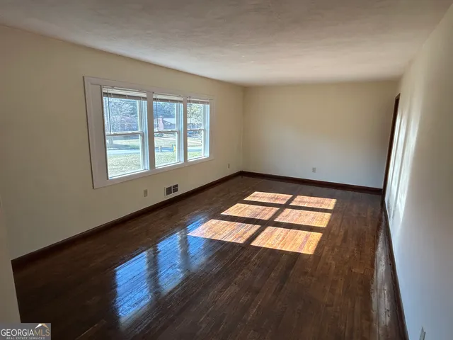 $1,450 | 190 Northcrest Drive, Athens, GA 30601