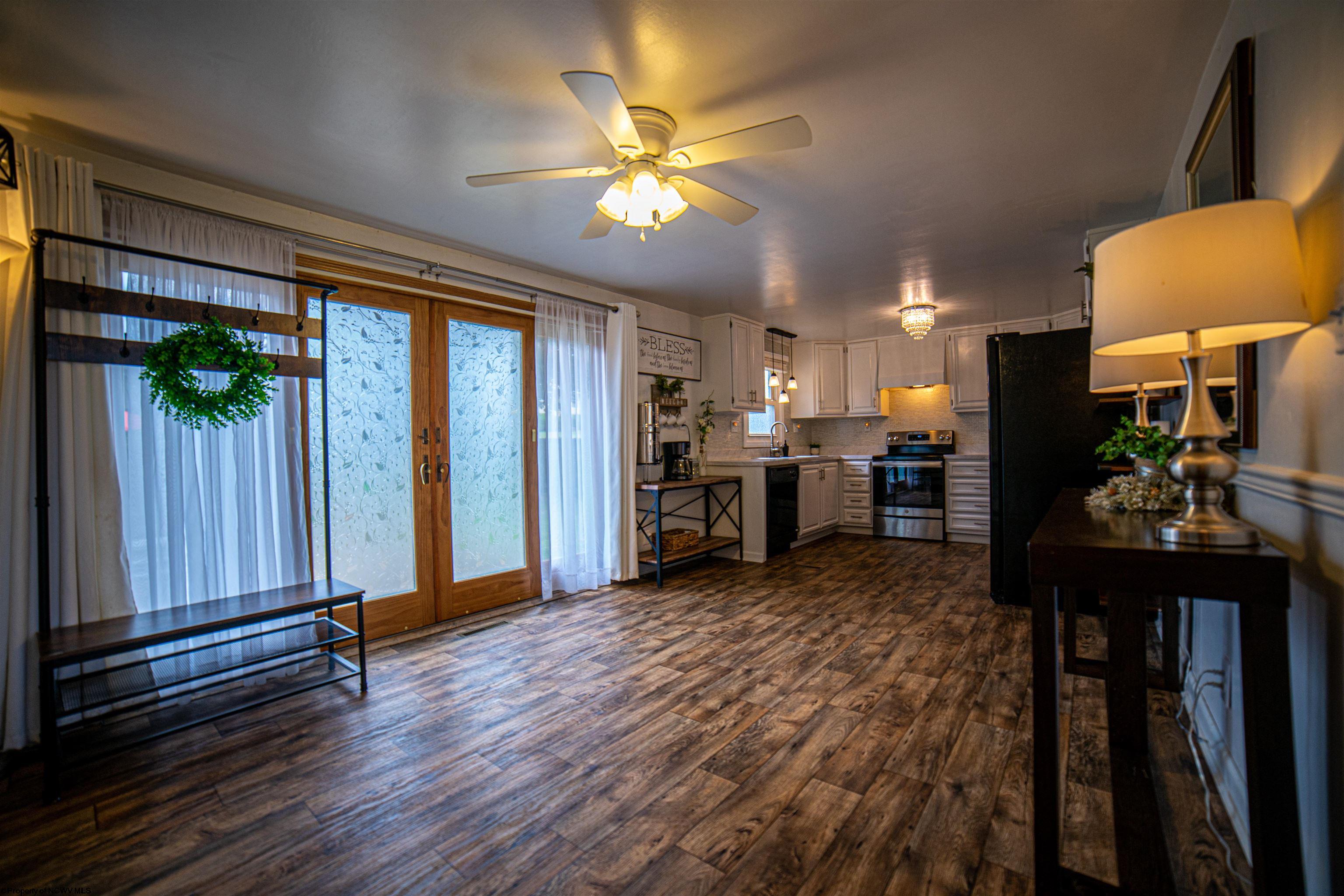 12 Maple Drive Reedsville, WV 26547 - Photo 8 of 30 Gallery Image 8