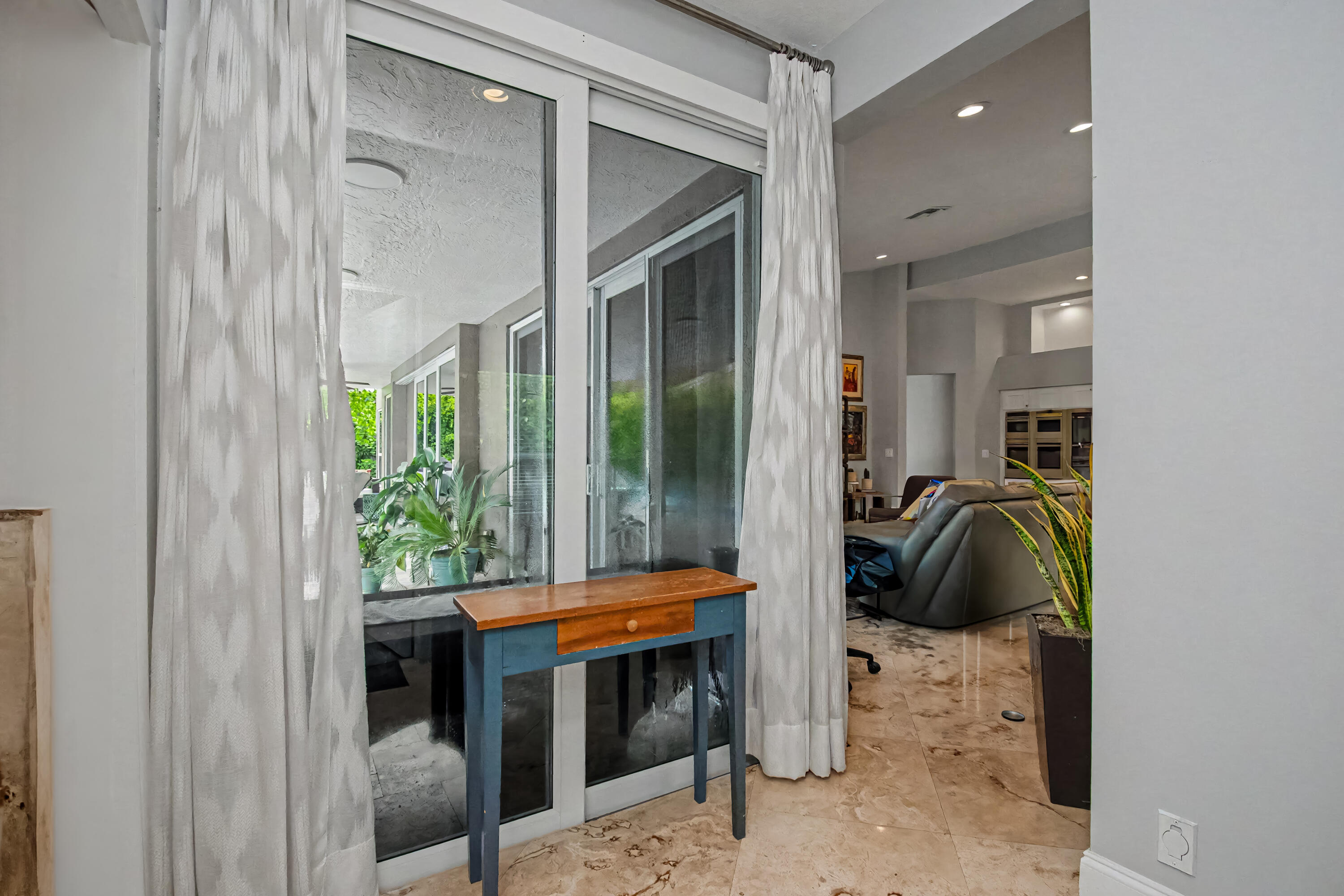 2653 Northwest 46th Street Boca Raton, FL 33434 - Photo 30 of 46 37EA51A8-B593-4D5E-B5E2-5026837B6EE7