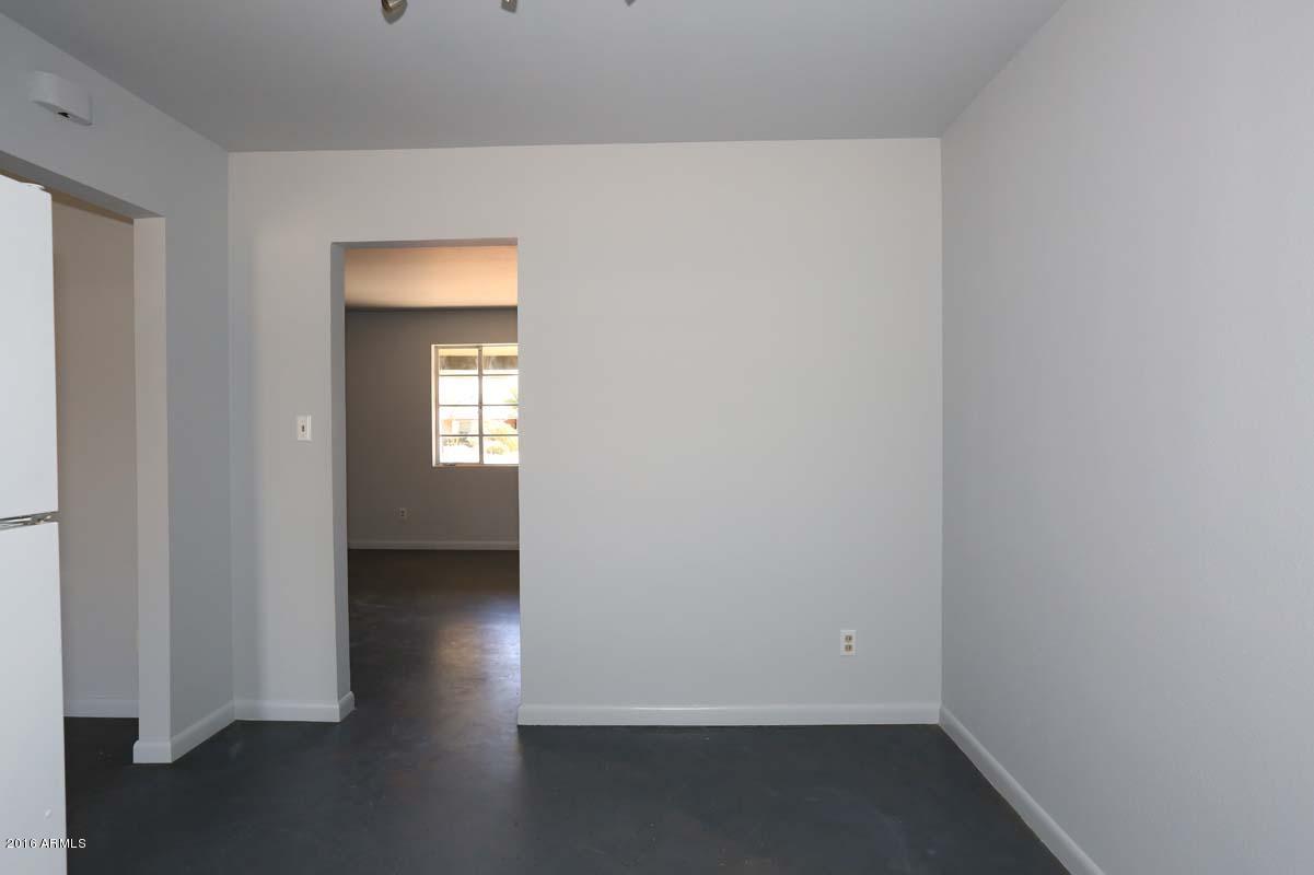 8308 East Camelback Road Scottsdale, AZ 85251 - Photo 11 of 28 Breakfast Nook