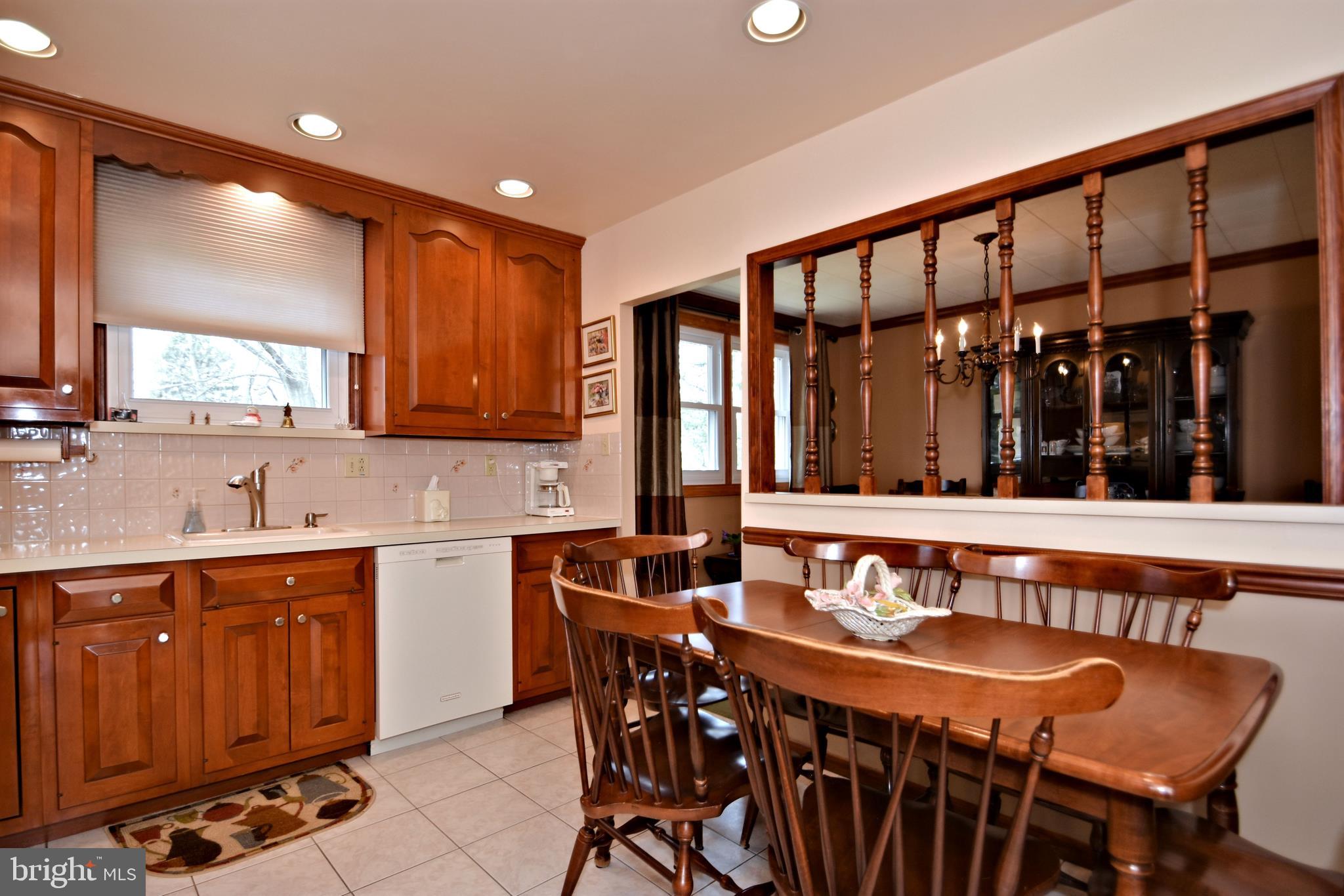 788 Longstreth Road Warminster, PA 18974 - Photo 15 of 44
