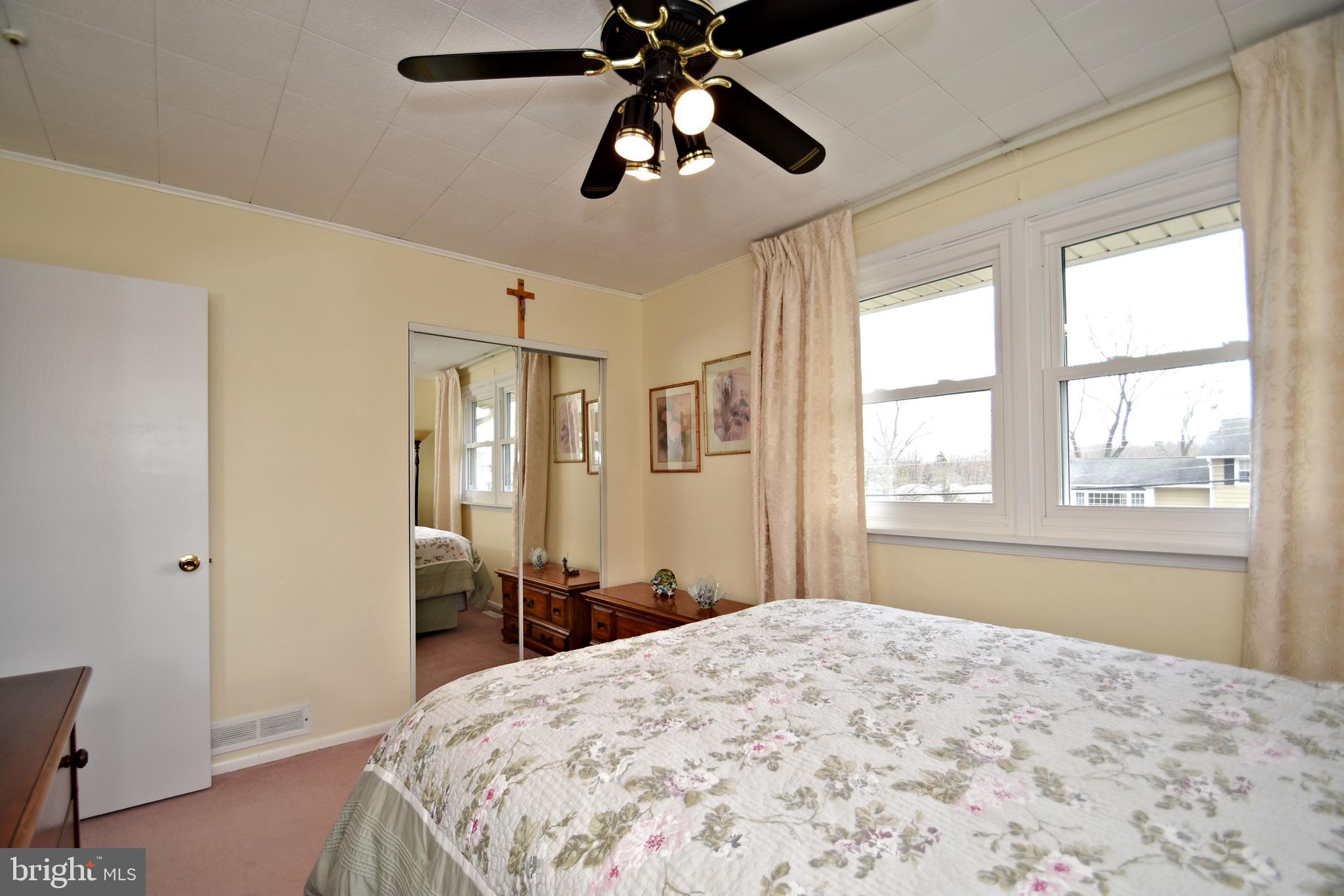 788 Longstreth Road Warminster, PA 18974 - Photo 24 of 44