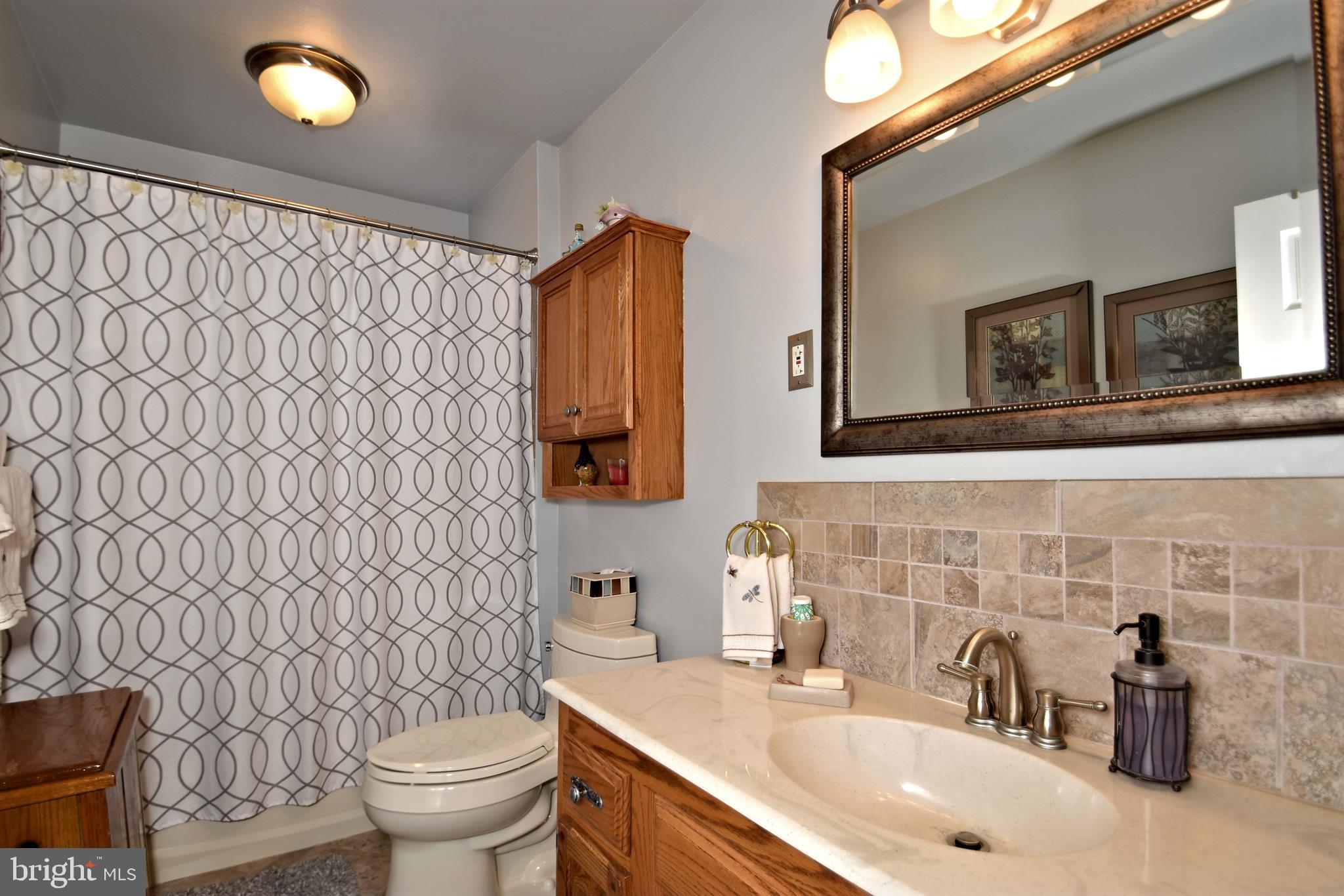 788 Longstreth Road Warminster, PA 18974 - Photo 28 of 44