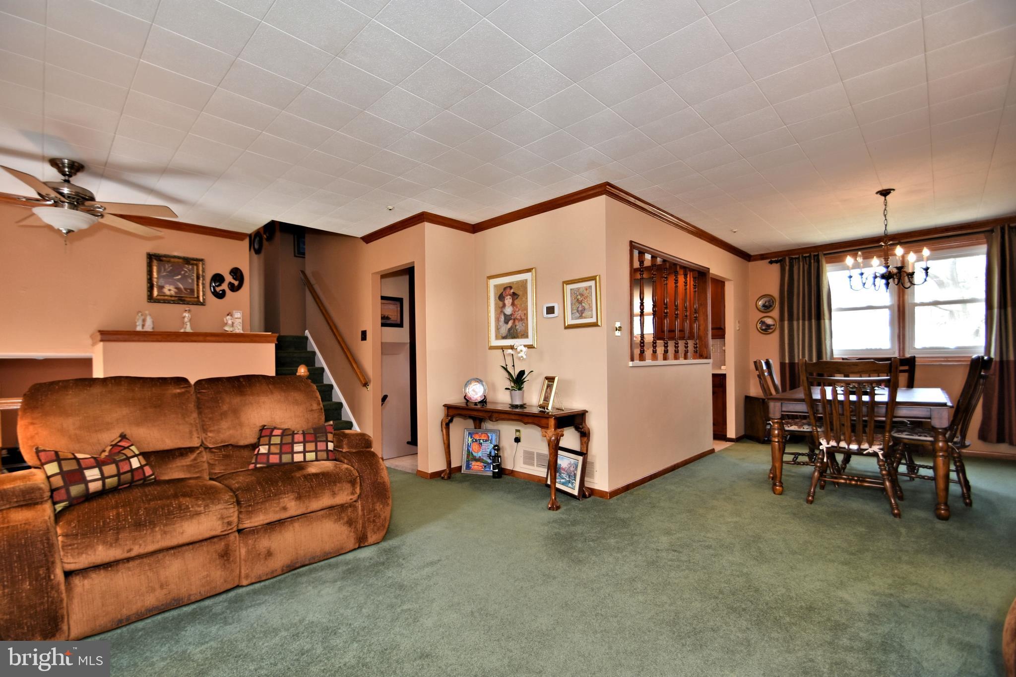 788 Longstreth Road Warminster, PA 18974 - Photo 8 of 44
