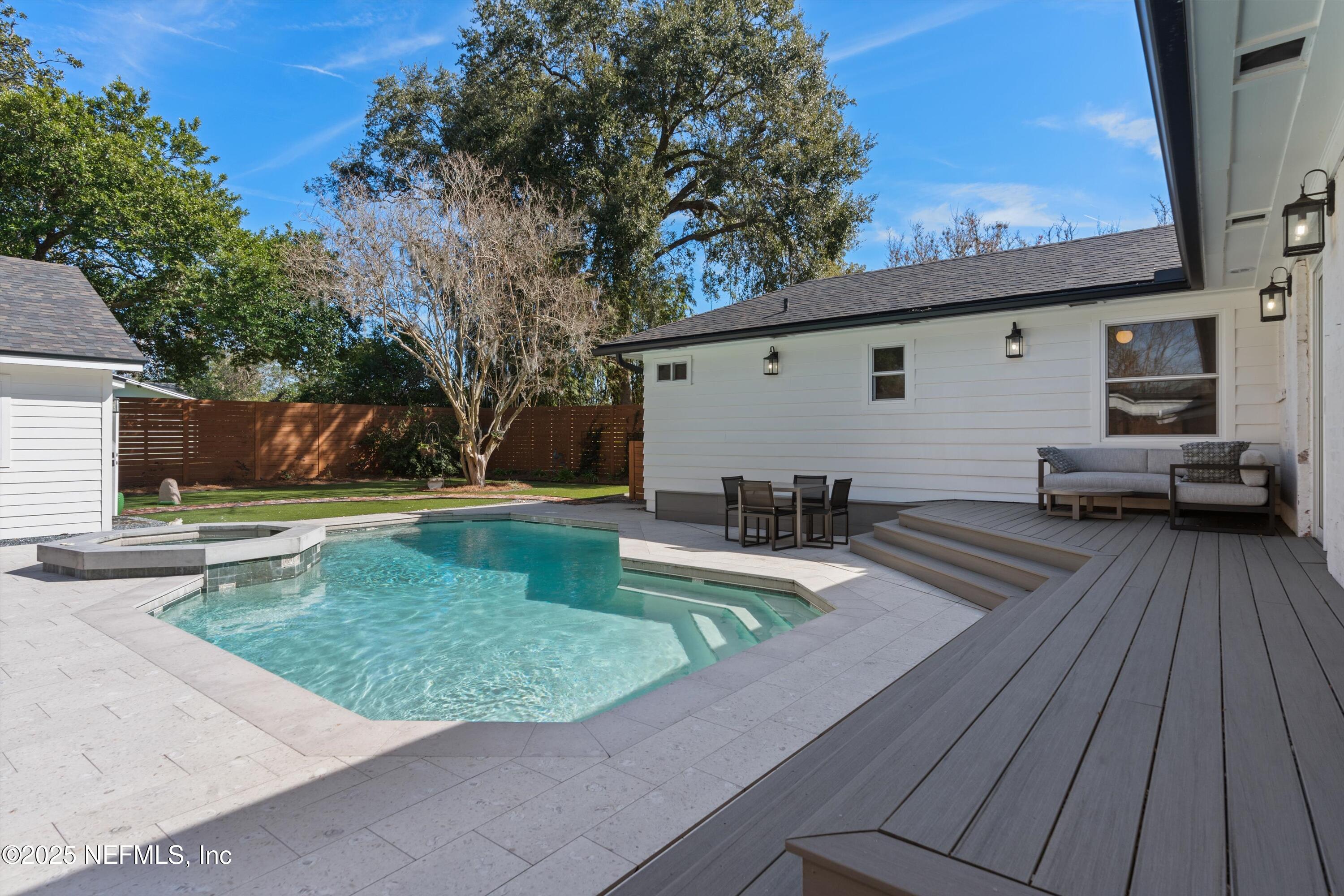 2525 Laurel Road Jacksonville, FL 32207 - Photo 46 of 74 Pool