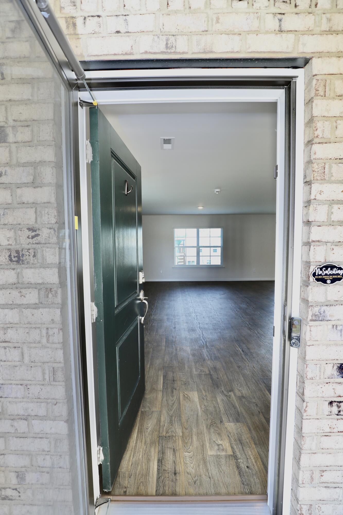 352 Sandbach Road Columbia, SC 29209 - Photo 6 of 78 79A8C203-347C-4925-BAE5-DBE84CBEE9A8_1_2