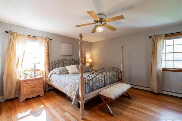 $709,000 | 30 Huckleberry Lane, Hopewell Junction, NY 12533