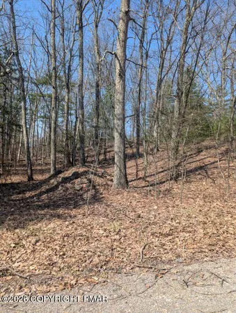 $58,000 | 9 Hollow Drive, Stroudsburg, PA 18360