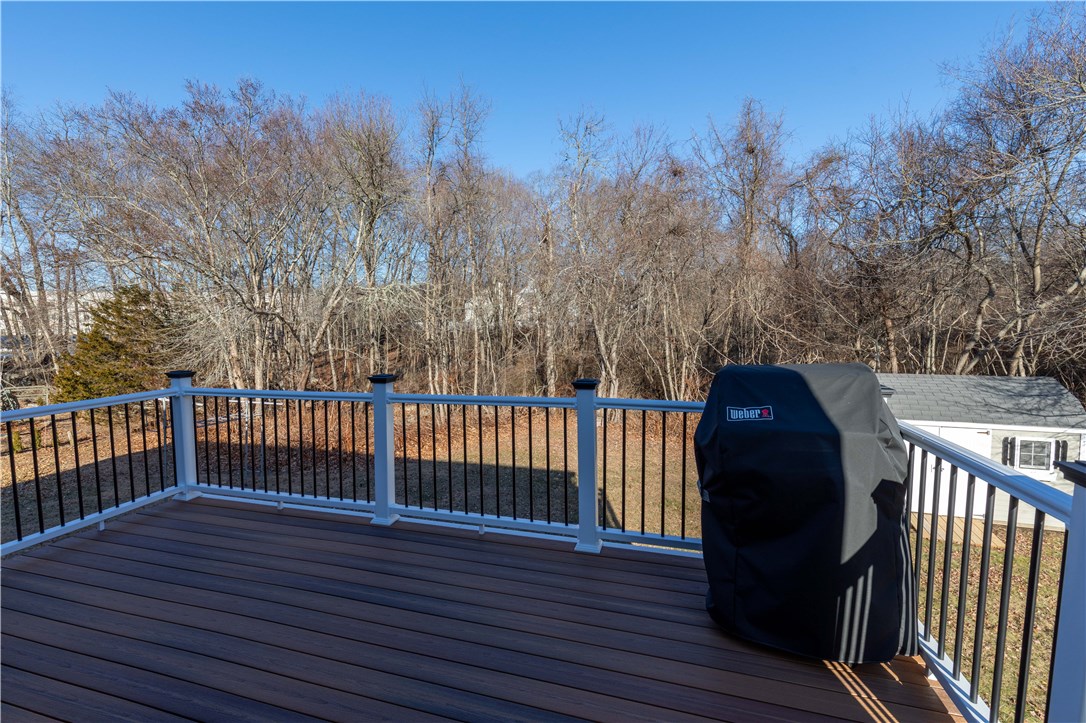 136 Cross Street Westerly, RI 02891 - Photo 4 of 37 Gallery Image 4