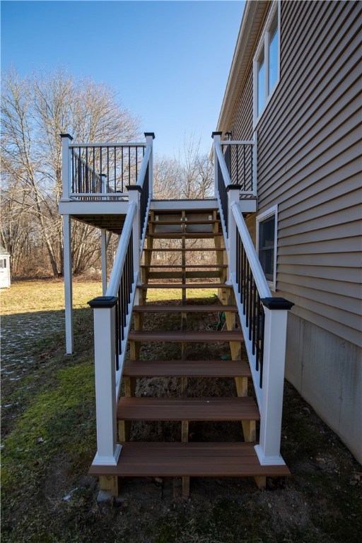 136 Cross Street Westerly, RI 02891 - Photo 7 of 37 Gallery Image 7