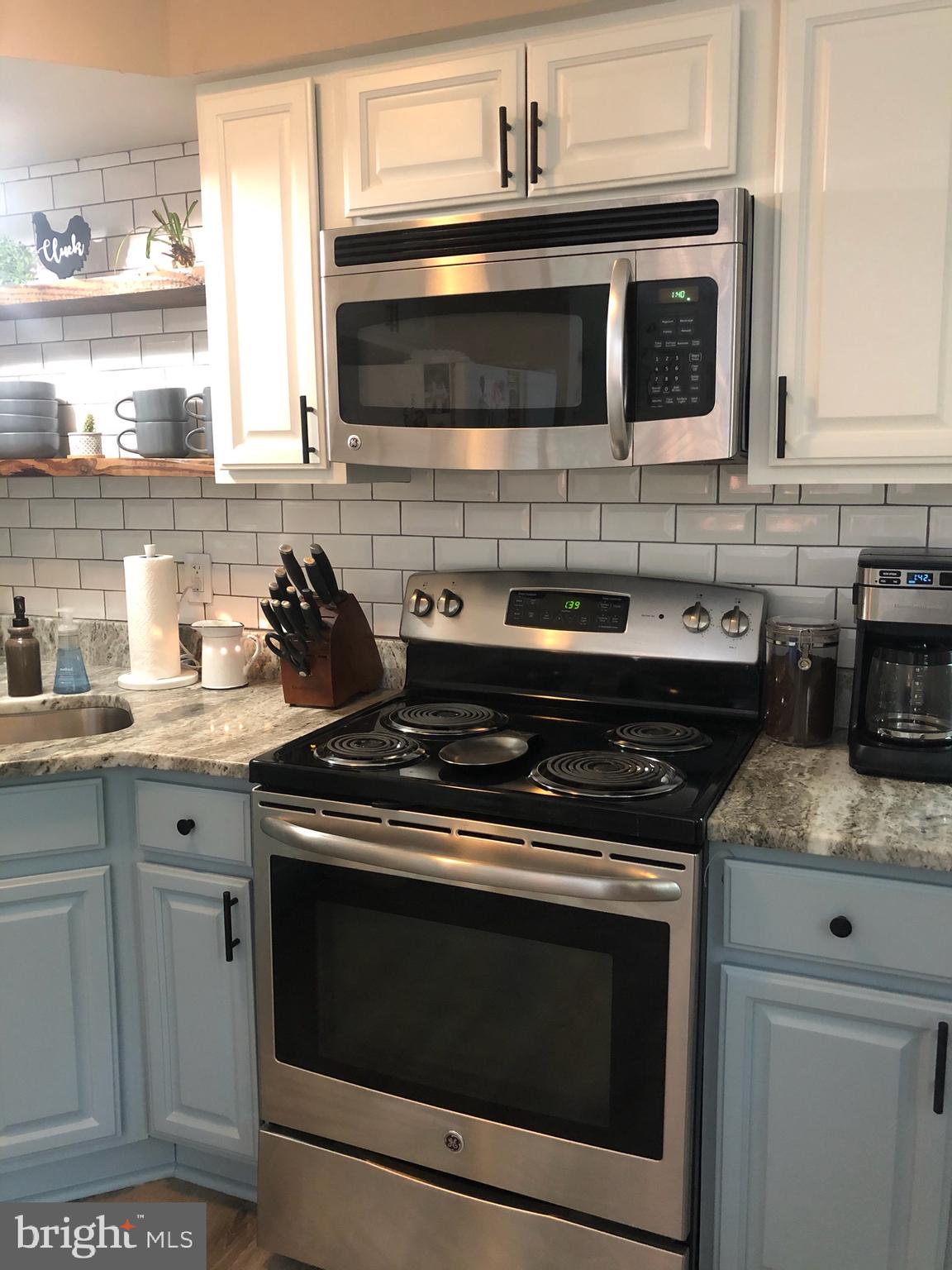 241 Straughns Mill Road Pedricktown, NJ 08067 - Photo 3 of 7