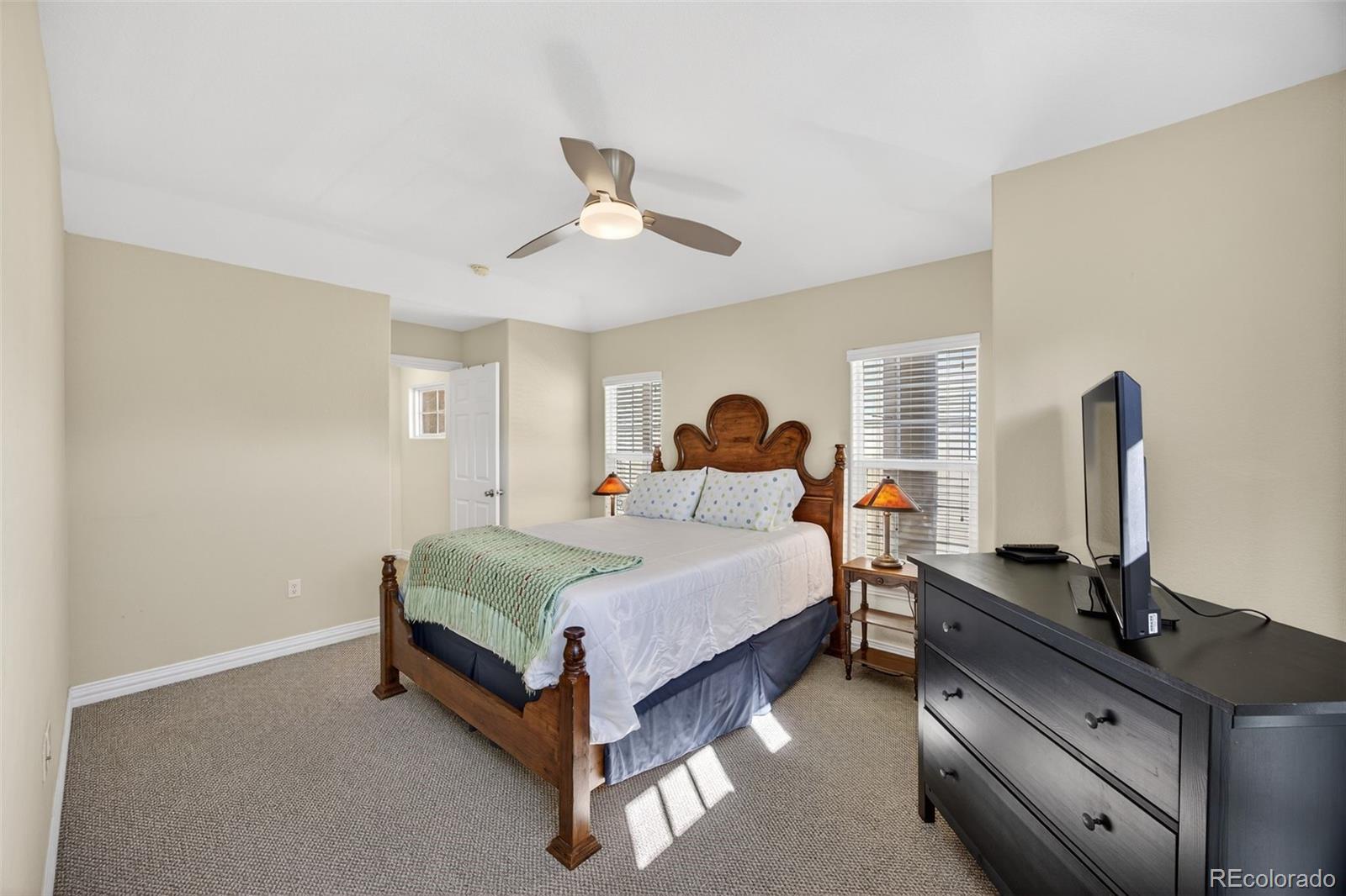 2933 Lawrence Street Denver, CO 80205 - Photo 23 of 50