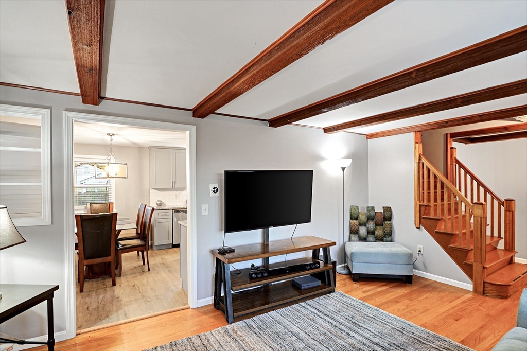 161 Fernbank Road Springfield, MA 01129 - Photo 9 of 23