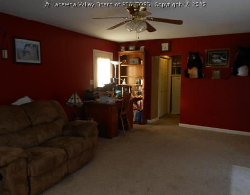 2650 Riverside Drive St. Albans, WV 25177 - Photo 8 of 13 Den/Family/Great Room.