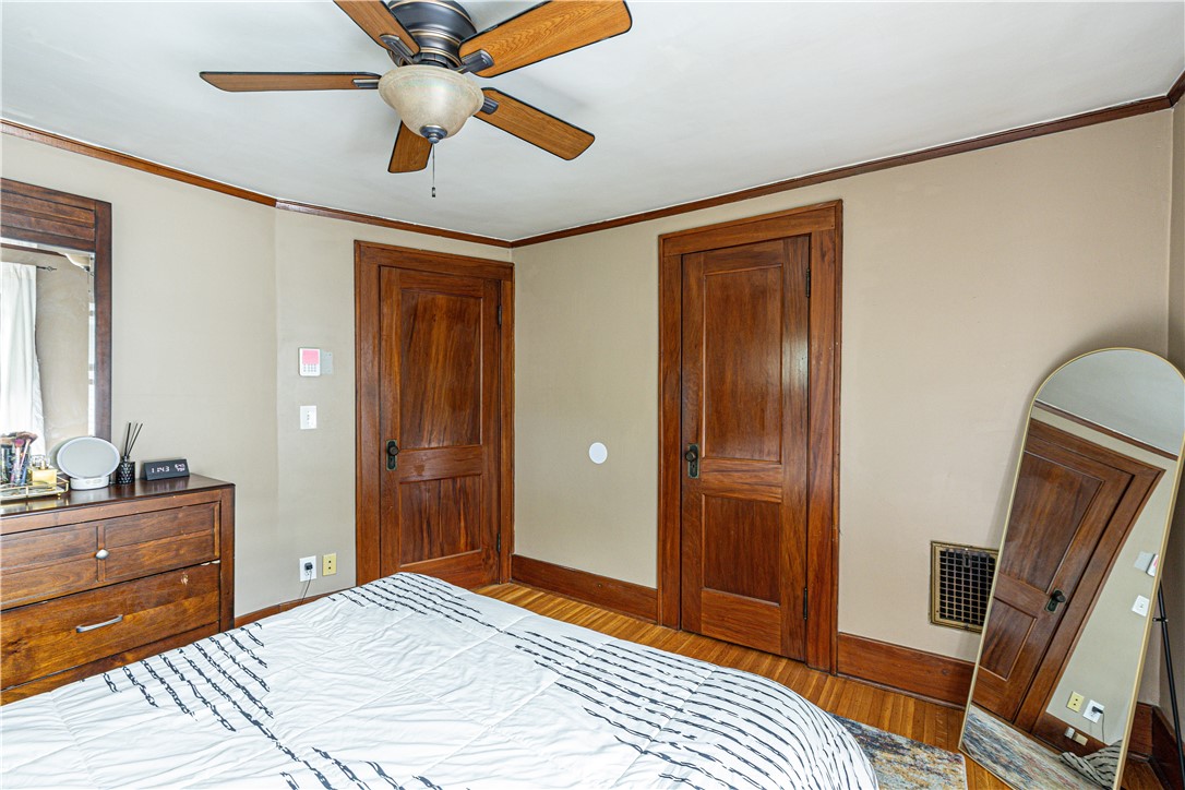 334 Marion Street Rochester, NY 14610 - Photo 29 of 37