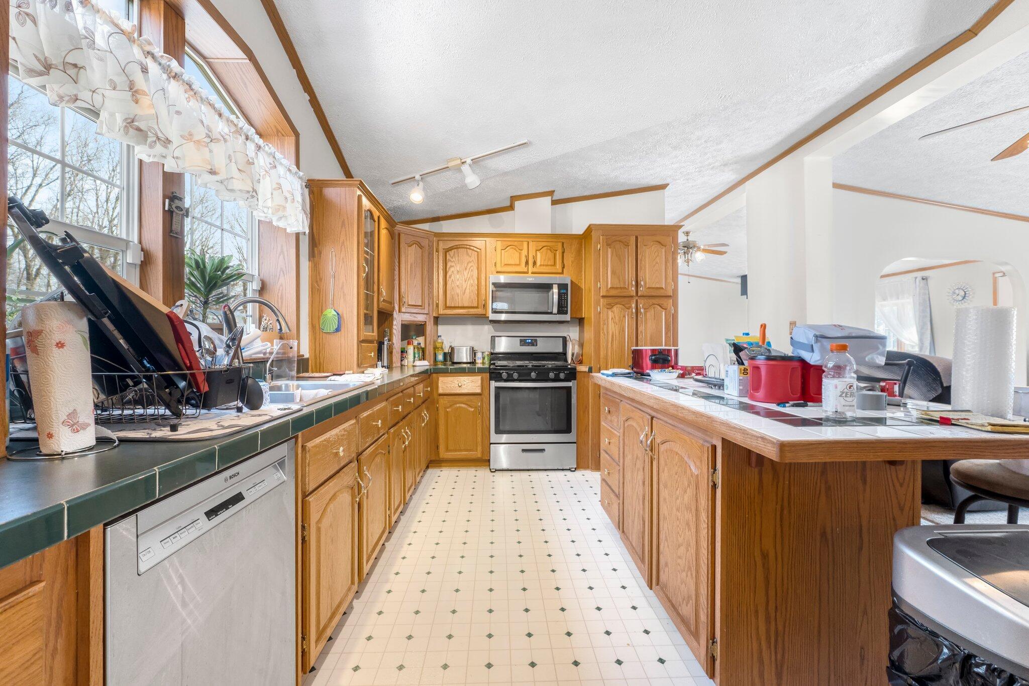 110 West Adams Road Bronson, MI 49028 - Photo 6 of 17 16-web-or-mls-DSC00245