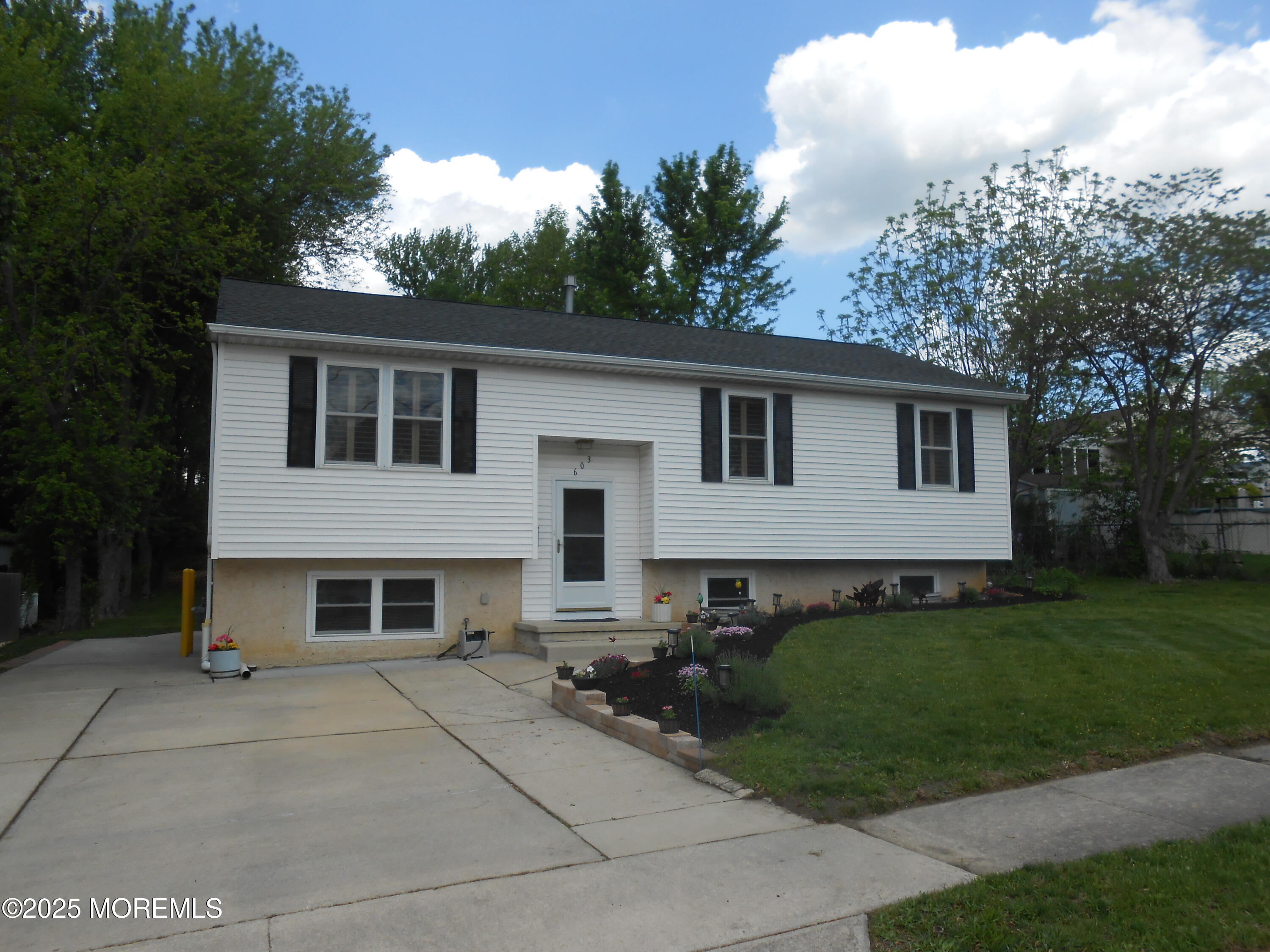 603 Bloomfield Drive Westampton, NJ 08060 - Photo 2 of 66 DSCN2741 - Copy