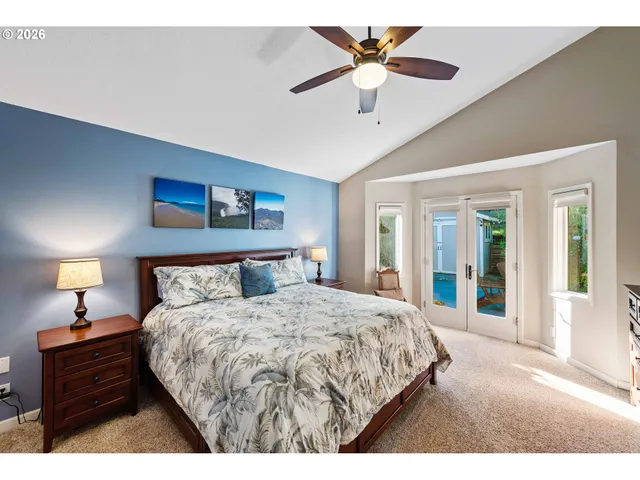 $639,000 | 2058 Cedar Court, North Bend, OR 97459